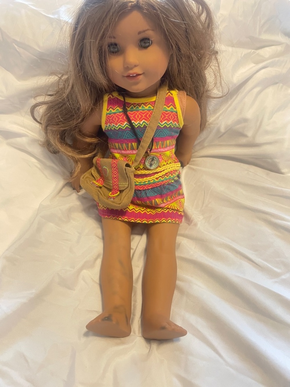 American girl doll Multicolor Patterned Girls' Play Doll with Tan Crossbody Bag